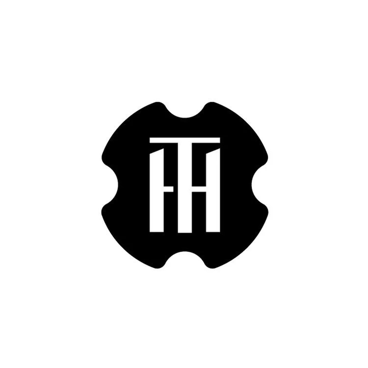 Logo mark 15